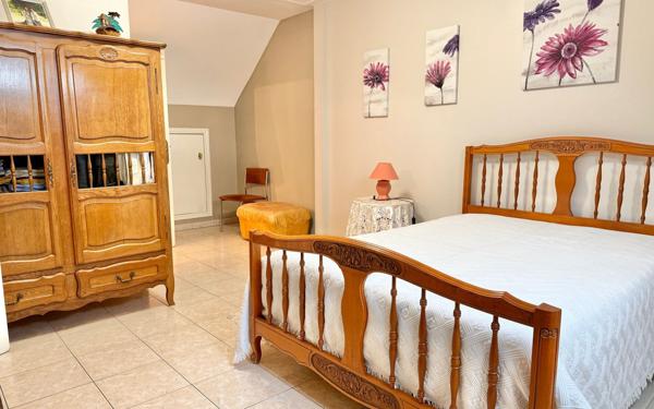 Maison à vendre    7 pièces • 177 m2 Morangis