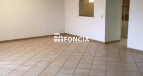 Location Appartement 3 pièces 88.61 m² - ÉTampes 91150