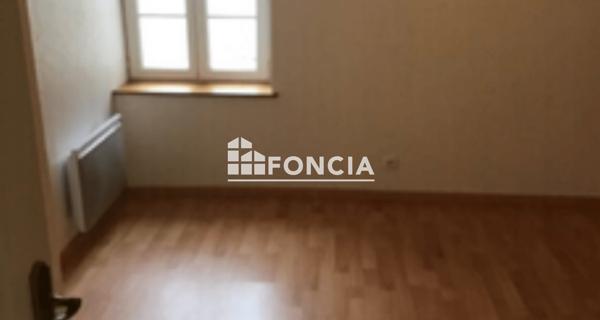 Location Appartement 3 pièces 88.61 m² - ÉTampes 91150
