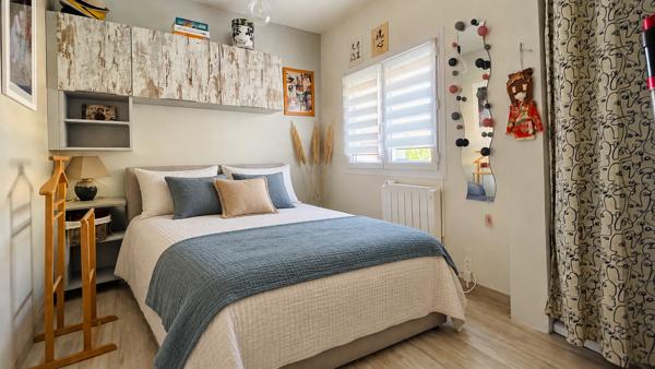 Maison
         4 pièces
        - 110 m² Exclusivité 394 000 €*