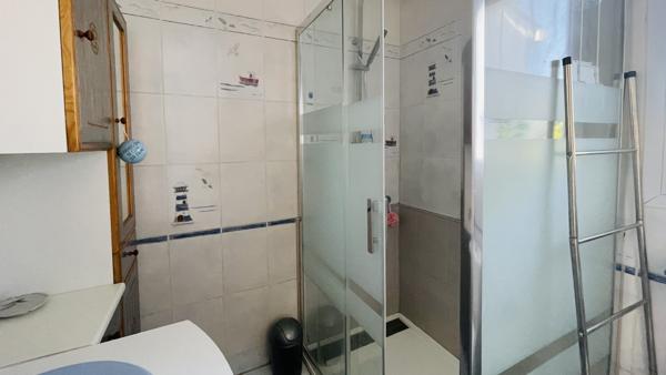 Maison
         4 pièces
        - 110 m² Exclusivité 394 000 €*