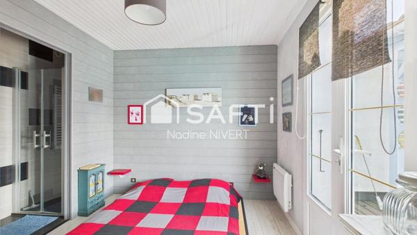 Maison plain-pied 155M2, 5 chambres, Piscine, Terrain 1000M2