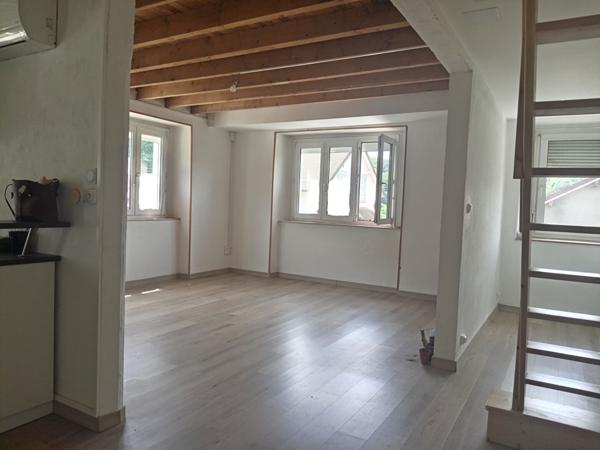 APPARTEMENT 3 PIECES  DUPLEX CAVE, TERRAIN PRIVATIF  + PARKING