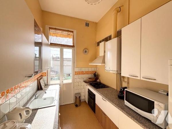 Bien d'exception - Vue sur le Parc Bordelais - Terrasse et balcon - Fort potentiel

Situé dan...