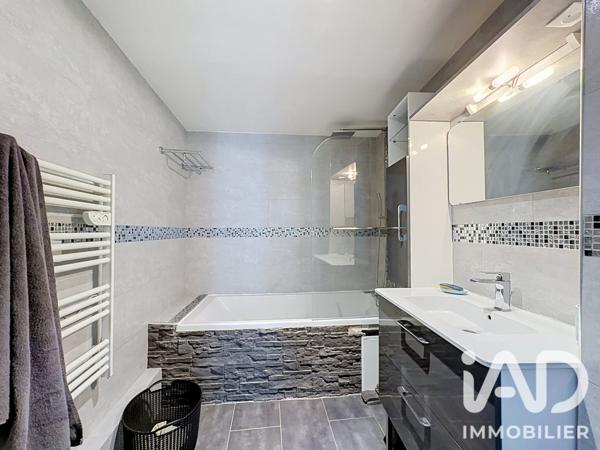 Location appartement 2 pièces 55,02 m² Mennecy