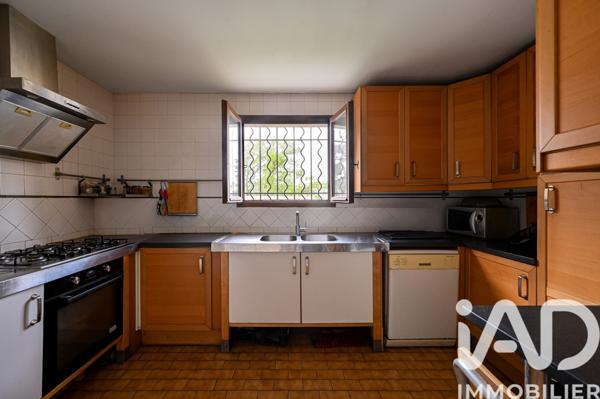 Maison à vendre 6 pièces 112 m² La Penne-sur-Huveaune