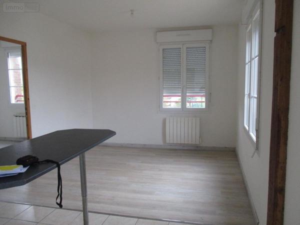 Appartement à louer à Brionne dans l'Eure (27800), ref : 27049-L180