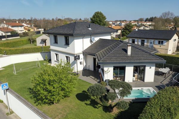 Propriété de 272m² sur un terrain de 680m²