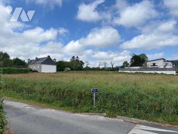 Terrains a Vendre à BRIEC, en Finistère Sud (29), en Centre Ville, Bel Environnement et accès C...