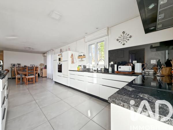 Maison à vendre 6 pièces 107 m² Courtenay