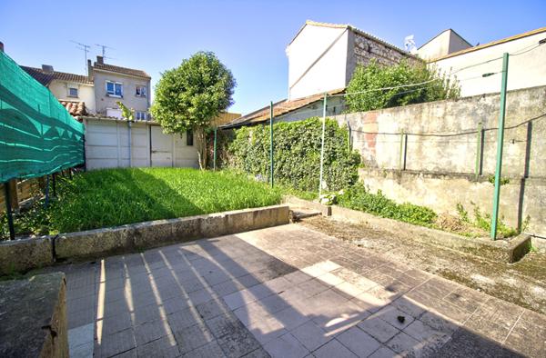 AGEN - Quartier Palissy - Maison de ville de 86m² habitables avec 2 chambres et jardin