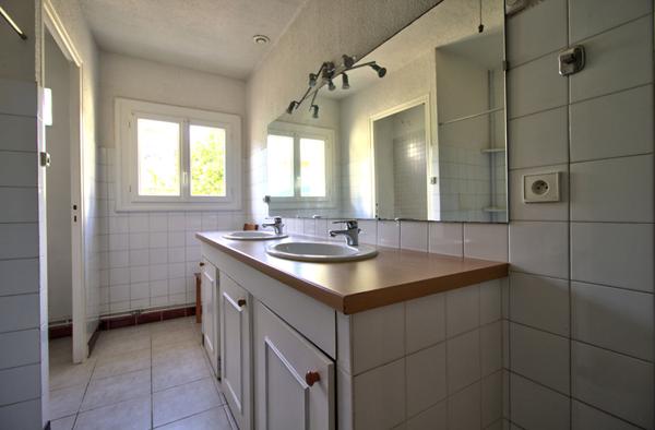 AGEN - Quartier Palissy - Maison de ville de 86m² habitables avec 2 chambres et jardin