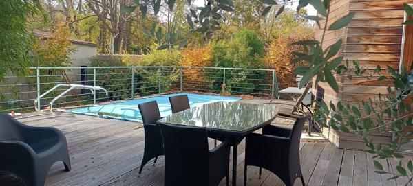 MAISON 10 PIECES CENTRE SAINT-PIERRE-LES - NEMOURS 77140