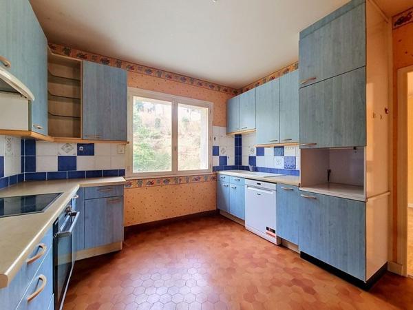 Maison à vendre 127 187 € Montluçon 7 p 148 m² DPE E