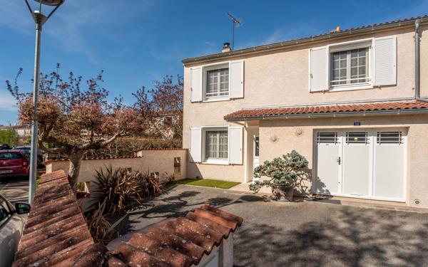 Maison à vendre    5 pièces • 114 m2 Gleizé