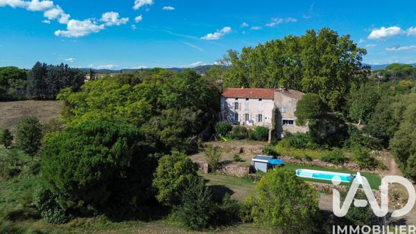 Maison à vendre 15 pièces 736 m² Le Muy