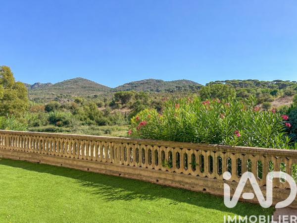 Maison à vendre 15 pièces 736 m² Le Muy