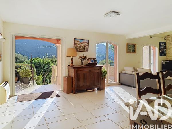 Maison à vendre 6 pièces 160 m² Les Adrets-de-l'Estérel