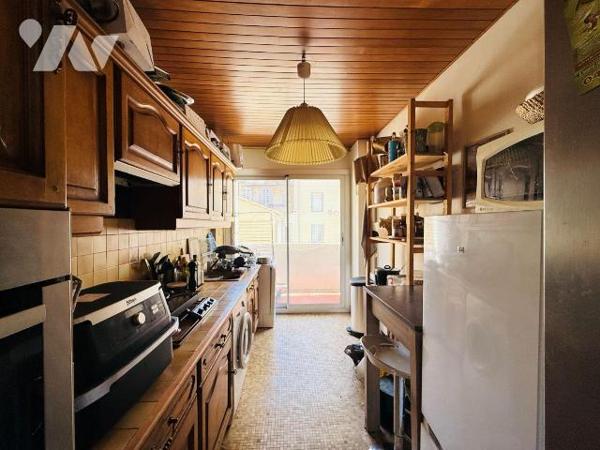 MARSEILLE 6 - LODI : INVESTISSEMENT LOCATIF - APPARTEMENT VENDU LOUE

Cet appartement travers...