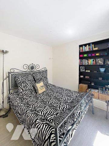 DANS LA PLUS BELLE RUE DU VIEUX CANNET MAISON DE VILLE 90M2 AVEC MAGNIFIQUE TROPEZIENNE