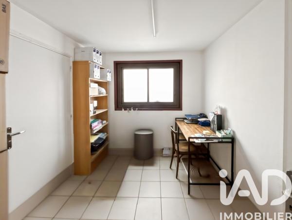 Immeuble à vendre 185 m² Nemours