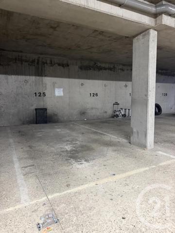 Parking à vendre  10 m 2   LA PLAINE ST DENIS  - 93