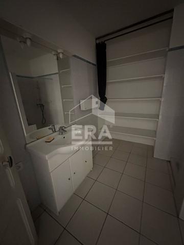 À LOUER - BEAU T3 AVEC TERRASSE À TRÈBES