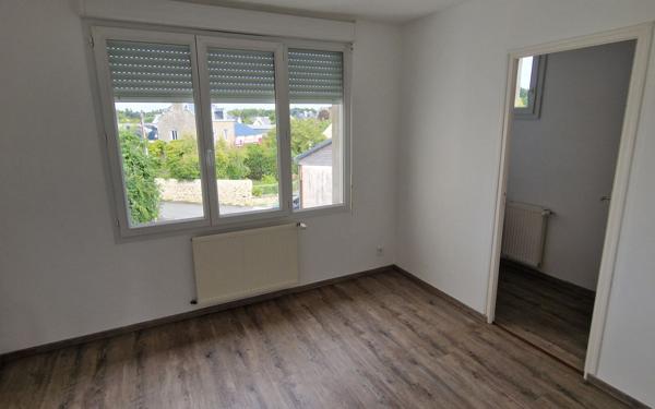 Appartement à louer    2 pièces •  Ploumagoar