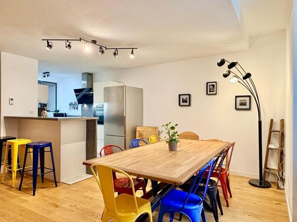 Appartement 94 m2 en duplex rénové au centre ville de Lons le Saunier