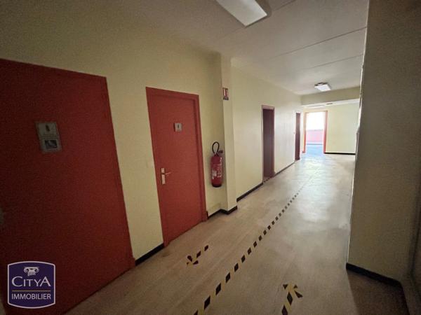 Local commercial à vendre 836m² Tulle (19000)