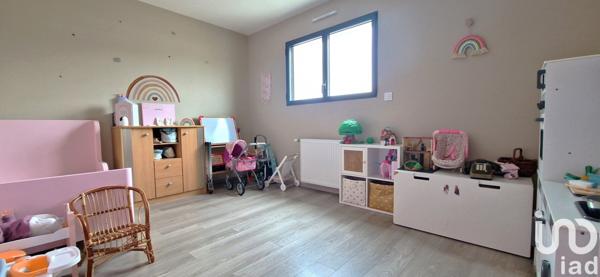 Maison 5 pièces de 111 m² à Gosné (35140)