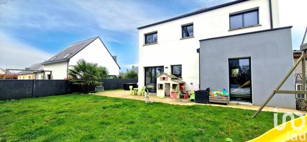 Maison 5 pièces de 111 m² à Gosné (35140)