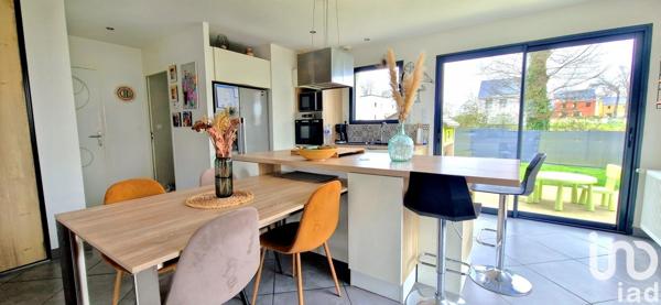 Maison 5 pièces de 111 m² à Gosné (35140)