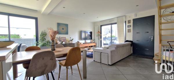 Maison 5 pièces de 111 m² à Gosné (35140)