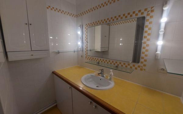 Appartement à louer    2 pièces • 43,38 m2 Livry-Gargan