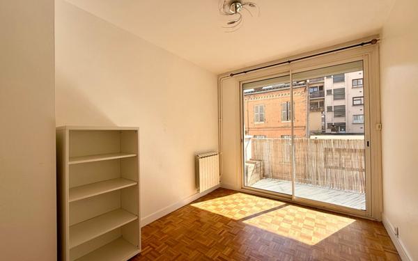 Appartement à louer    3 pièces •  Toulouse