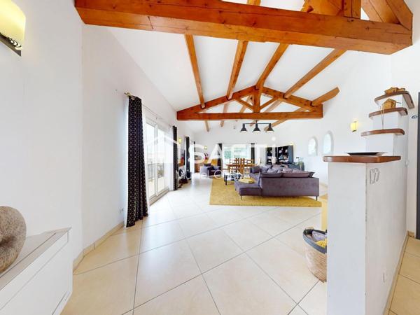SAINT-GILLES, Quartier Equestre, Villa 321m2