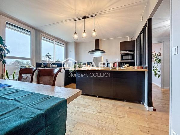 Superbes prestations pour ce grand 4 pièces