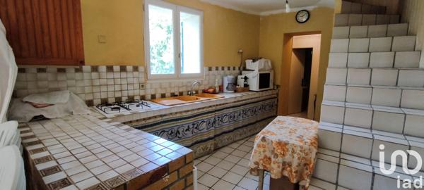 House for sale 4 rooms 136 m² Paillé