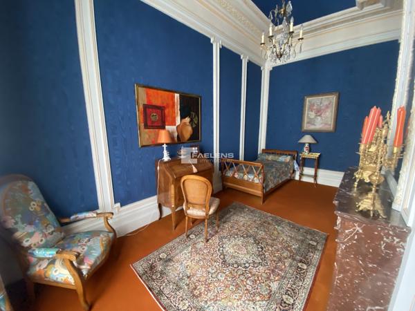 Maison Bourgeoise à Lille - Réf. vnv4777hh