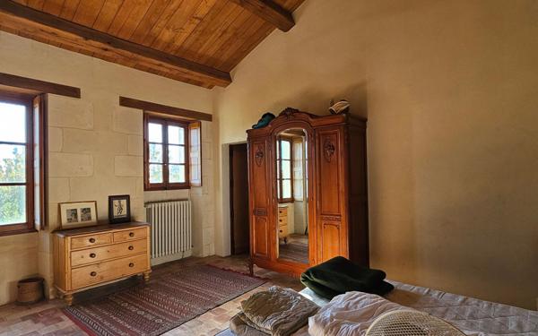 Maison à vendre    16 pièces •  Saint-Laon