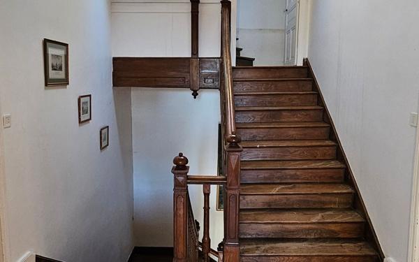 Maison à vendre    16 pièces •  Saint-Laon