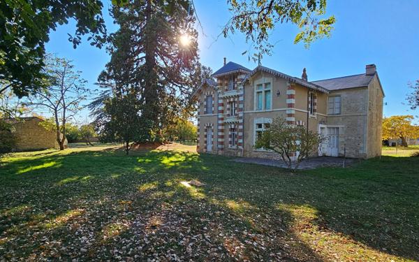 Maison à vendre    16 pièces •  Saint-Laon