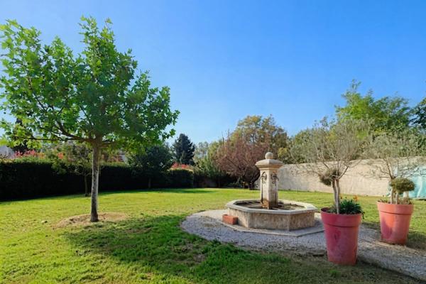 Maison de charme contemporaine - Cucuron village