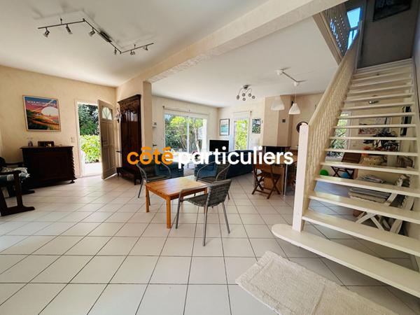 Vente Maison182 m² - 6 Pièces - SOULAC SUR MER (33780)
