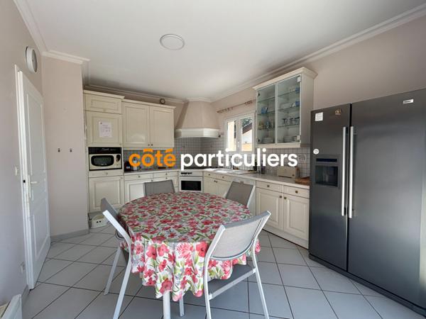 Vente Maison182 m² - 6 Pièces - SOULAC SUR MER (33780)
