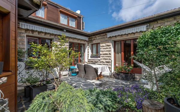 Maison à vendre    5 pièces • 137,53 m2 Joinville-le-Pont