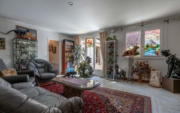 Maison à vendre    5 pièces • 137,53 m2 Joinville-le-Pont