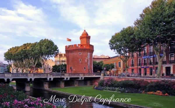 À VENDRE - LOCAL COMMERCIAL AVEC GARAGE - PERPIGNAN CENTRE (66) Possibilité d'extension verticale