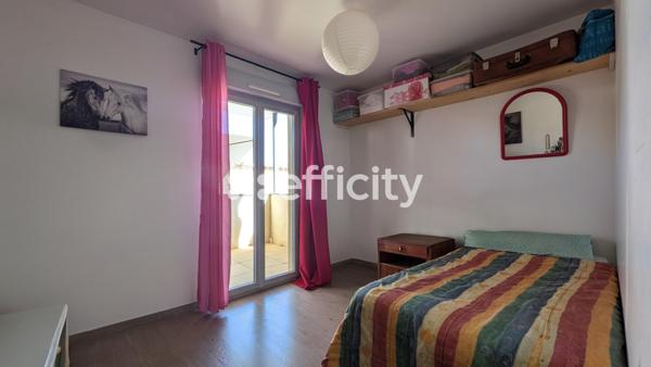 Appartement
         4 pièces
        - 75 m² Exclusivité 245 000 € *